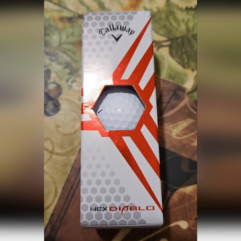 Callaway Hex Diablo Golf Balls Sleeve of 3 - brand new